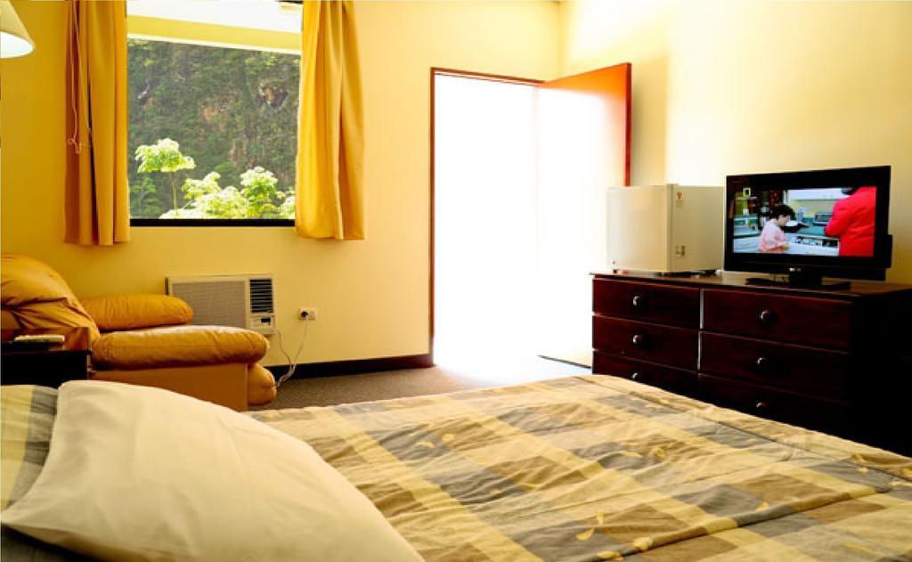 Hotel Presidente Selva La Merced  Rum bild